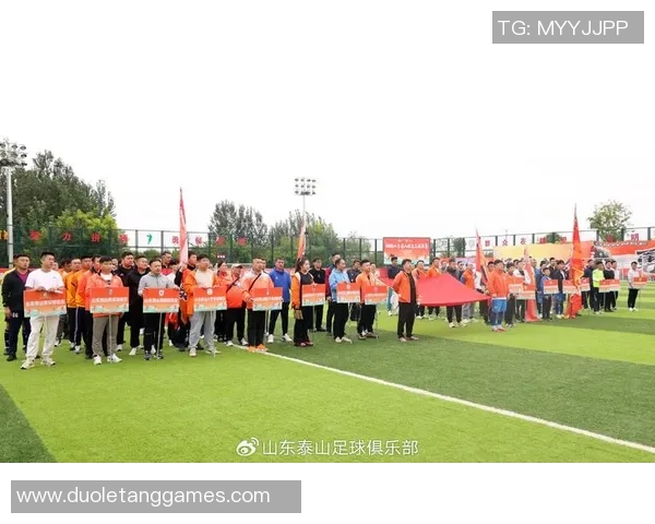 春季足球盛典明星阵容揭晓球迷期待激情对决与精彩表现 春季足球盛典明星阵容揭晓球迷期待激情对决与精彩表现